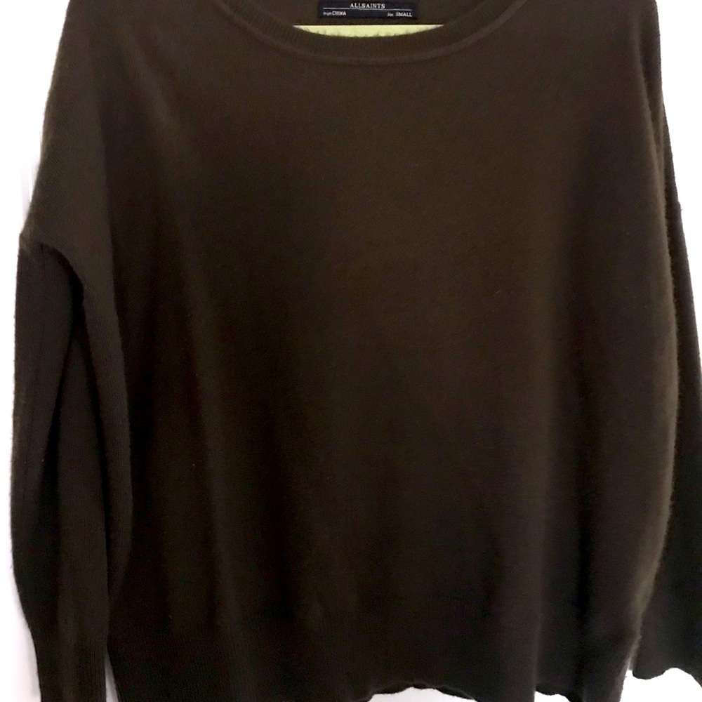 Women’s cashmere sweater